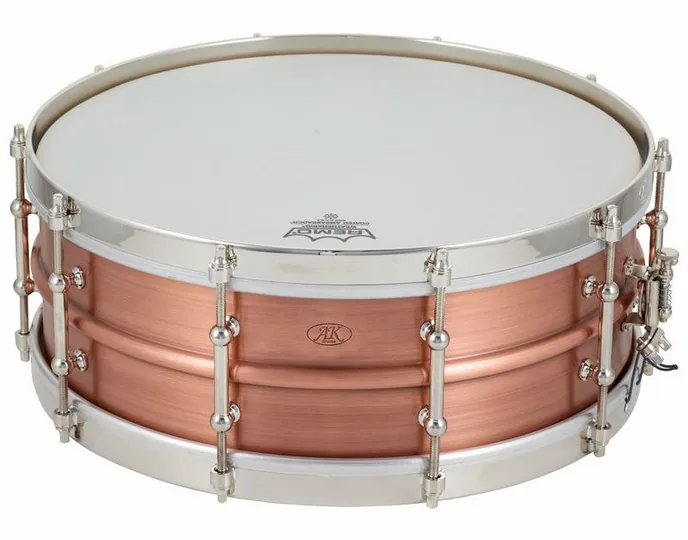 AK Drums AK Drums 5.25 "x 14" Copper St, vue de face