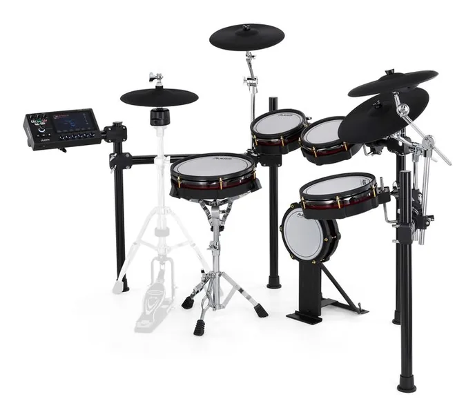 Alesis Strata Core E-Drum Kit, de face sur fond neutre