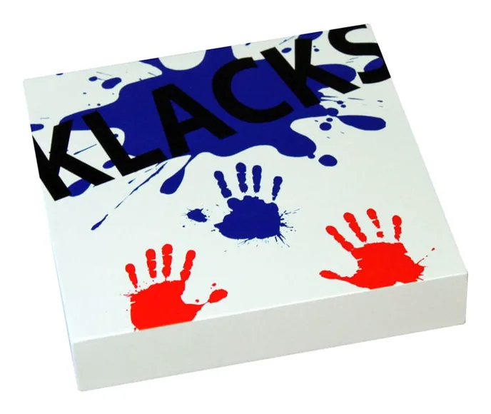 Baff Klacks Box Table Cajon White, sur fond neutre