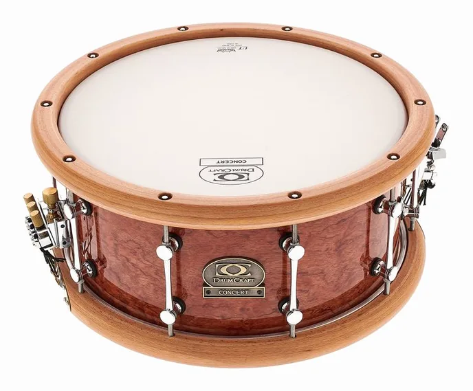 DrumCraft 14"x6,5" Concert Snare BBB, de face sur fond neutre