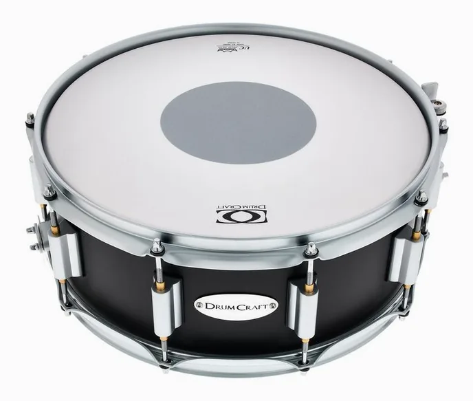 DrumCraft Series 6 14"x5,5" Snare -SB, sur fond neutre