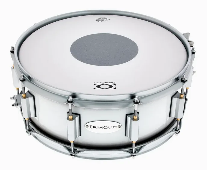 DrumCraft Series 6 14"x5,5" Snare -SWB, sur fond neutre
