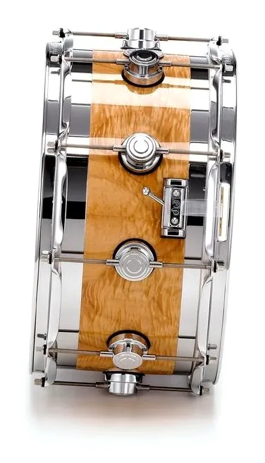 DW 14"07" Snare Exotic Edge, vue de trois quarts, photo 3