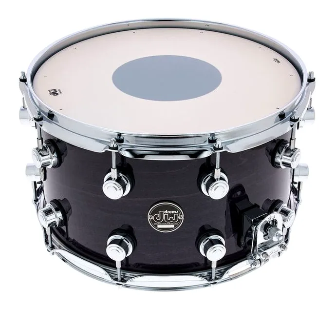 DW 14"x08" Performance Sn. Ebony, sur fond neutre