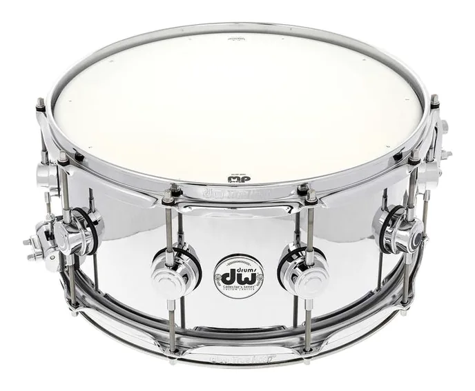 DW 14"x6,5" Steel Snare, vue de face