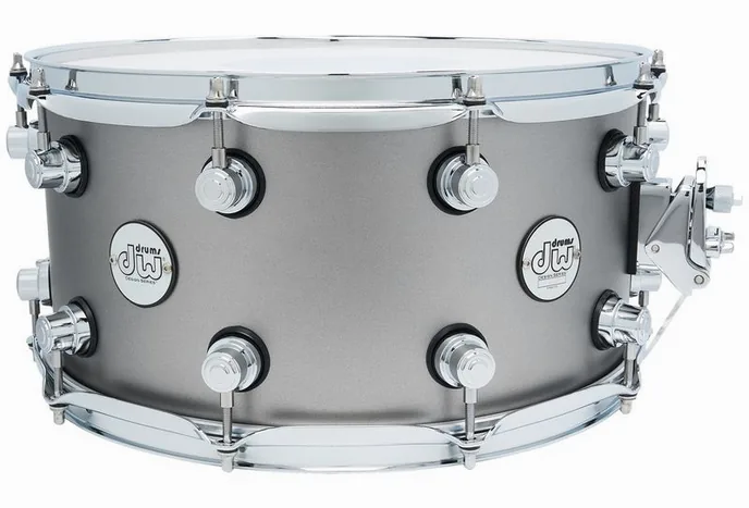 DW 14"x07" Design Titan. Satin SD, vue de près, de face