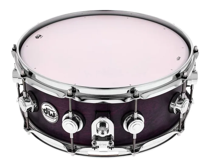 DW 14"x5.5" Birch Lavender Snare, vue de trois quarts, photo 2