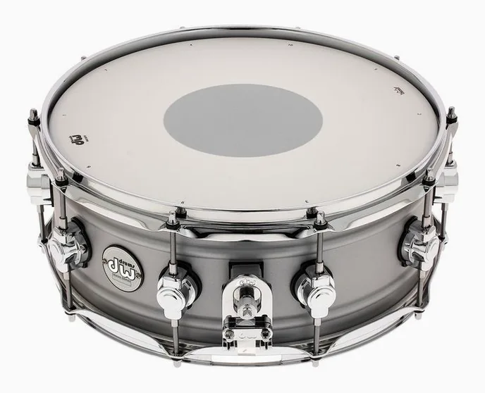 DW 14"x5,5" Design Aluminium SD, sur fond neutre, photo 2
