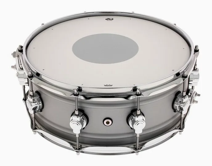 DW 14"x5,5" Design Aluminium SD, sur fond neutre, photo 4