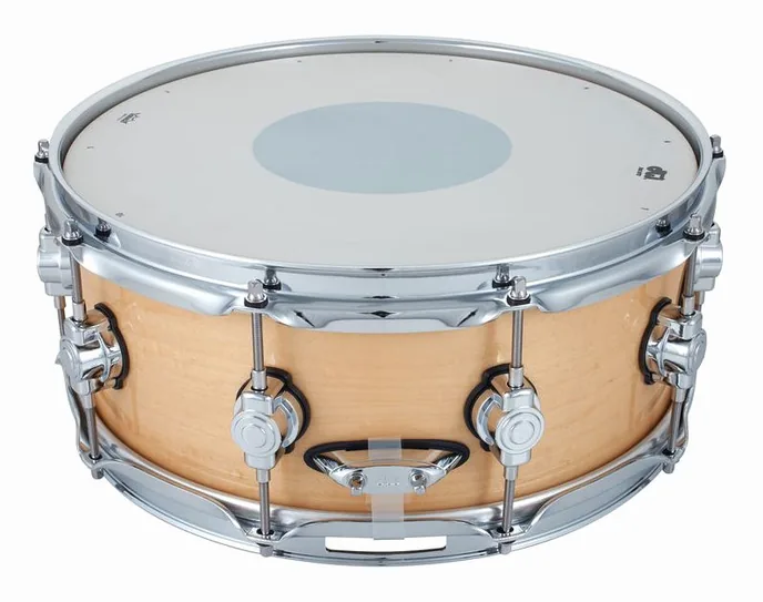 DW 14"x5,5" SN Performance Maple, vue de face, photo 3