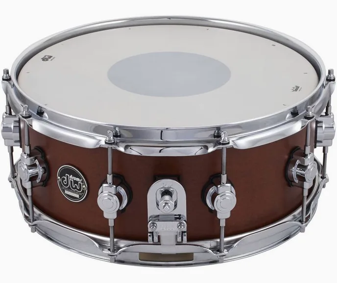 DW 14"x5,5" SN Performance Tobaco, vue de face, photo 2