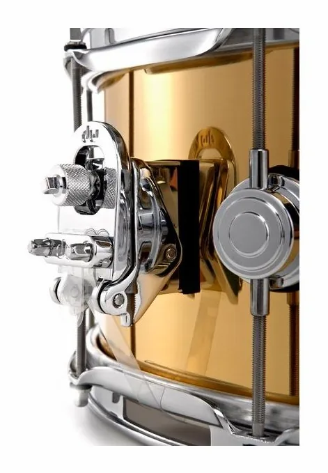 DW 14"x6,5" Brass Snare, vue de face, photo 4