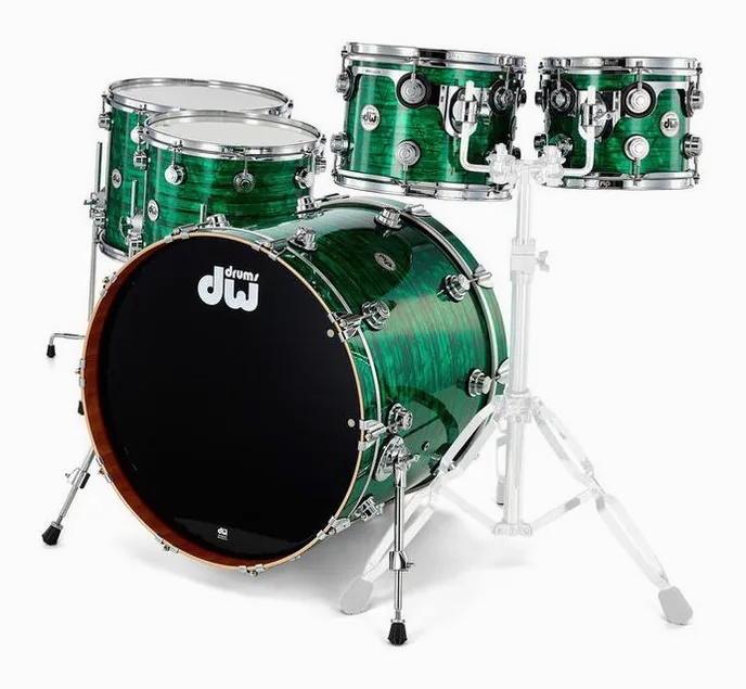 DW Finish Ply Emerald Onyx MM, de face sur fond neutre