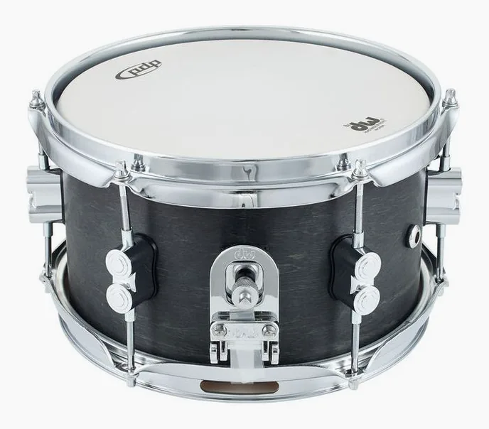 DW PDP 10"x06" Black Wax Snare, vue de trois quarts, photo 2
