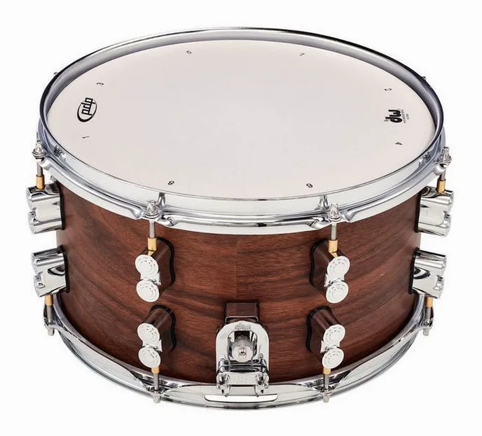 DW PDP 13"x07" Walnut Snare, vue de face, photo 2