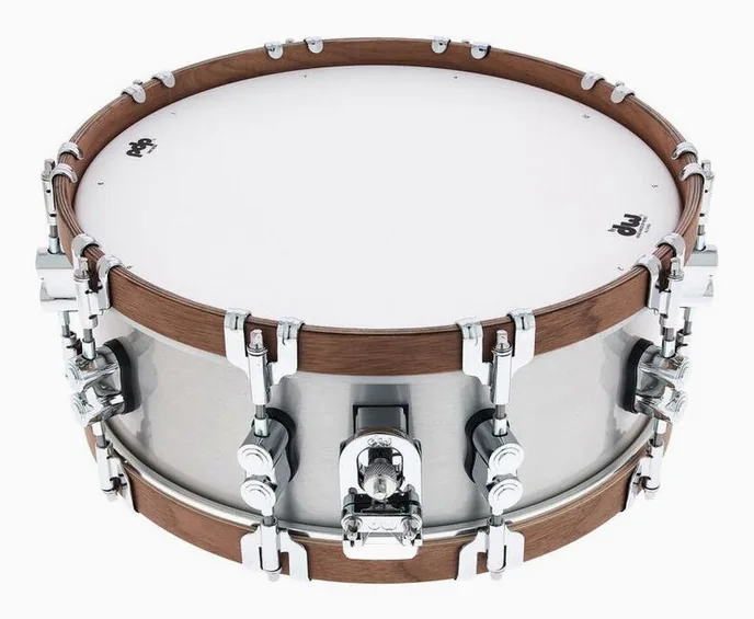 DW PDP 14"x5" Concept Alu Snare, vue de profil, photo 3