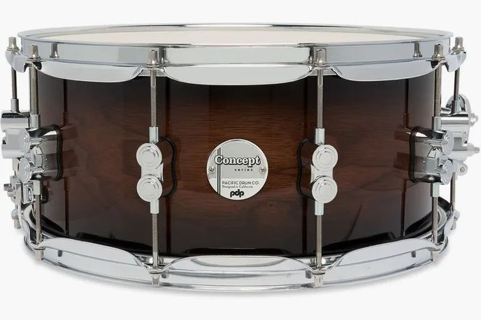 DW PDP 14"x6,5" CM Exotic WTC, sur fond neutre
