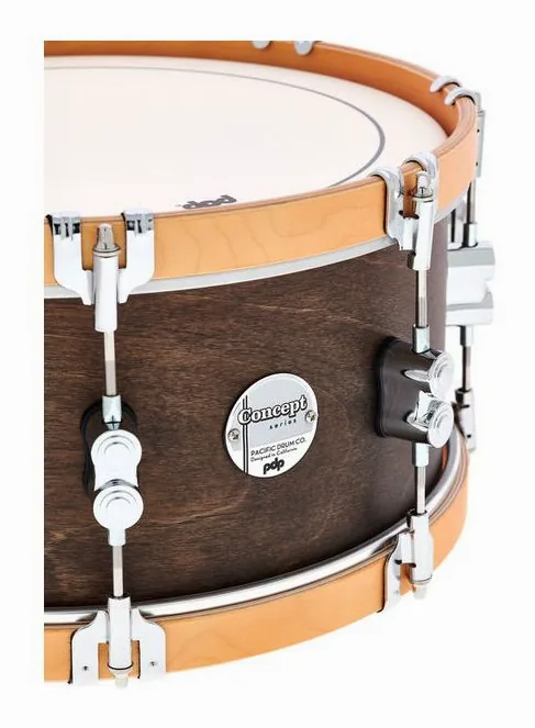 DW PDP 14"x6,5" Walnut Stain Sn, vue de dessus, photo 4