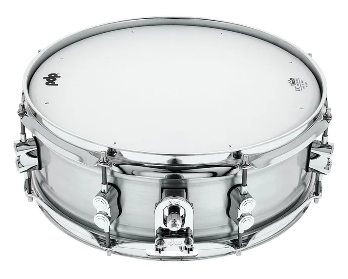 DW PDP 14"x05" Concept Aluminium, vue de face, photo 2
