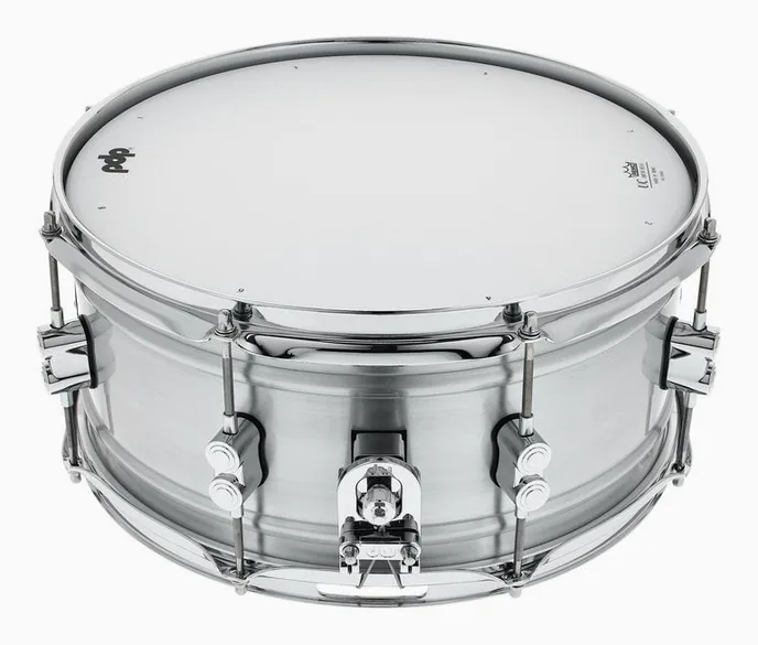 DW PDP 14"x6.5" Concept Aluminium, vue de profil, photo 2