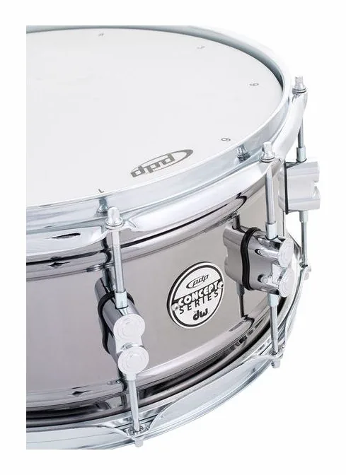 DW PDP 14"x6,5" Steel BN, vue de dessus, photo 4