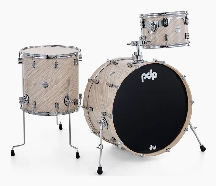DW PDP CM Rock Twisted Ivory, vue de trois quarts, photo 3