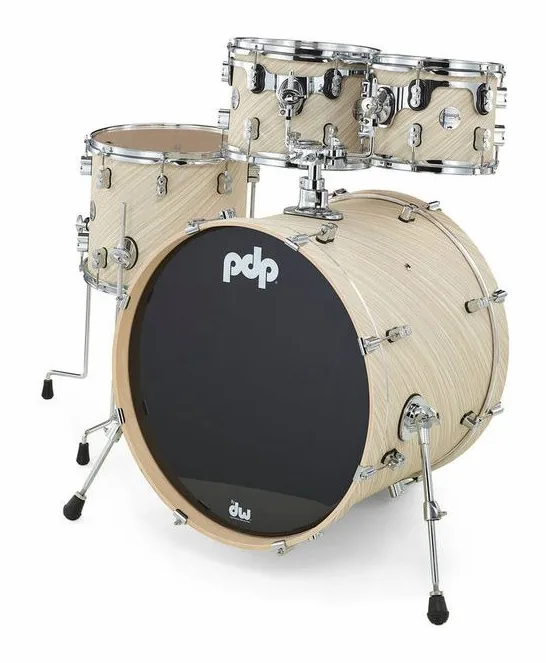 DW PDP CM4 Studio Twisted Ivory, vue de face