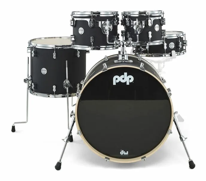 DW PDP CM5 Standard Satin Black, vue de trois quarts, photo 2