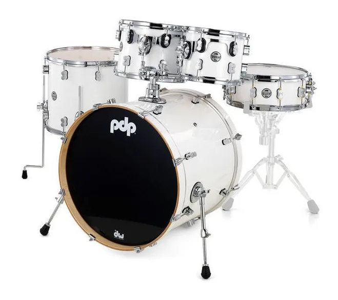 DW PDP CM5 Std. White Shell Kit, sur fond neutre