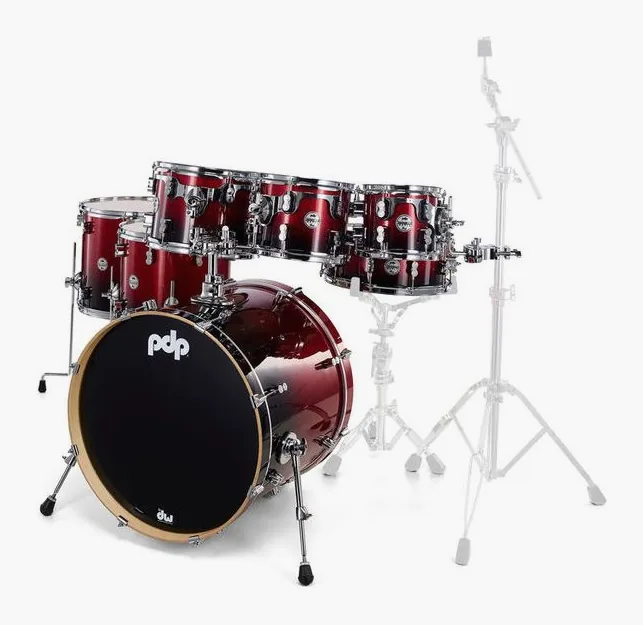 DW PDP CM7 Red to Black, vue de face