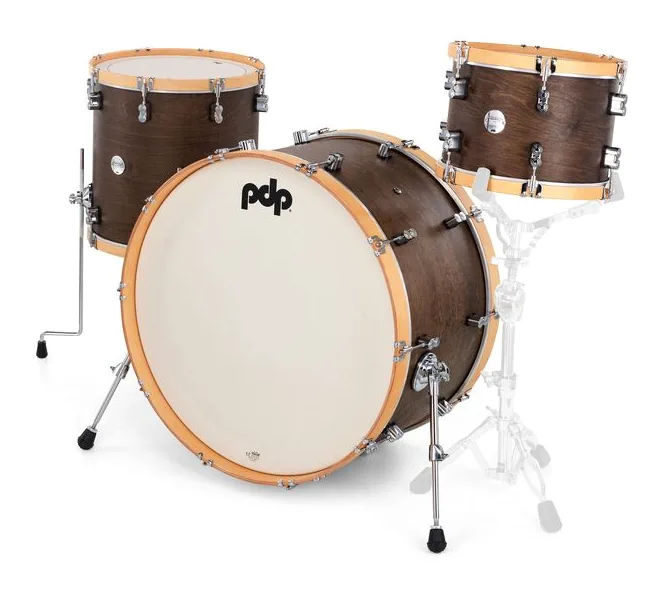 DW PDP Concept Classic 26 Walnut, vue de près, de face