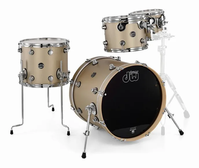 DW Performance Studio Gold Mist, vue de face, photo 3