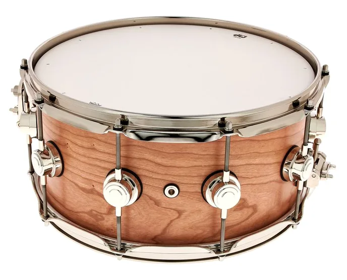 DW Satin Oil 14"x6,5" Cherry Gum, vue de trois quarts, photo 2