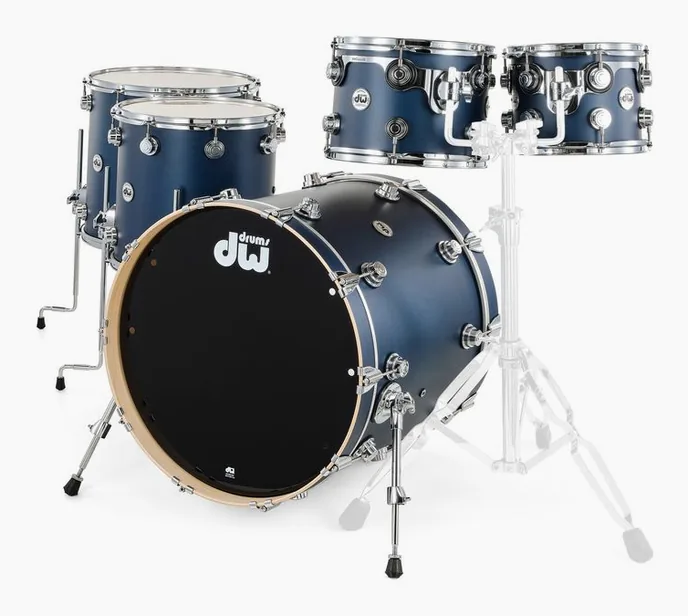 DW Satin Oil 2up2down Regal Blue, sur fond neutre