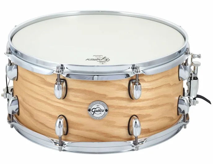 Gretsch Drums 14"x6,5" Silver Series Ash -SN, sur fond neutre