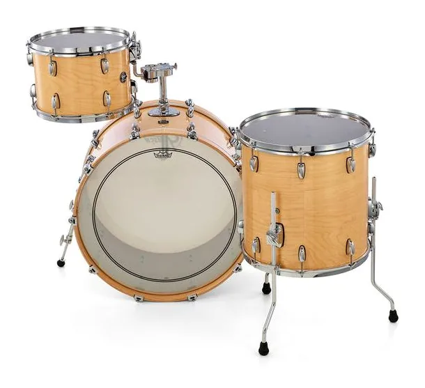 Gretsch Drums Renown Maple Rock -GN, vue de trois quarts, photo 4