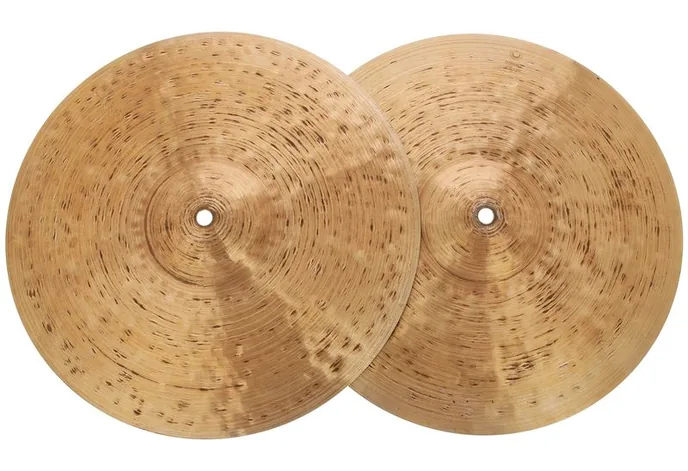 Istanbul Agop 14" 30th Anniversary Med. HH, sur fond neutre, photo 2
