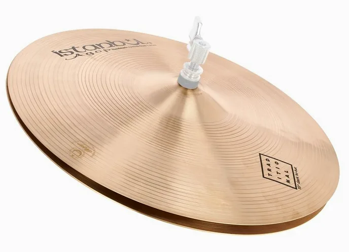 Istanbul Agop 15" Traditional Dark Hi-Hat, vue de près, de face