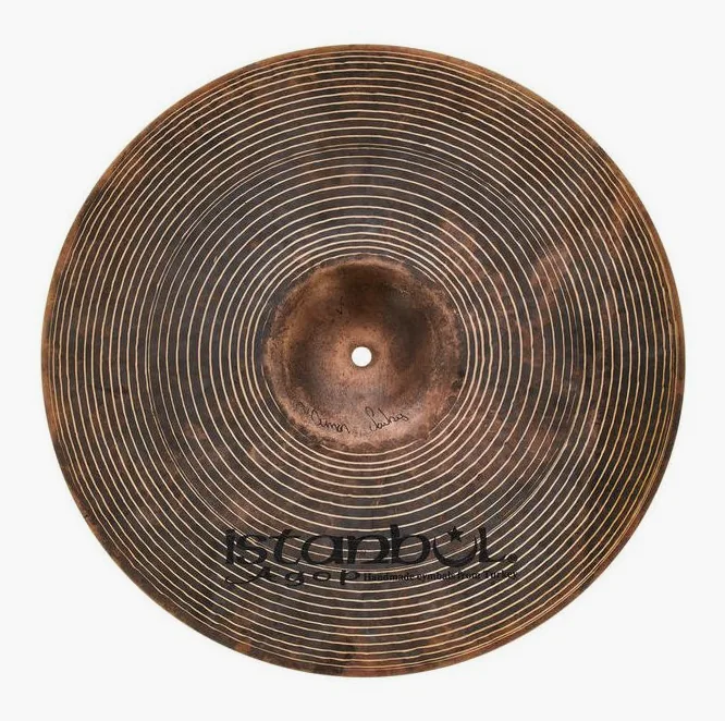 Istanbul Agop 16" Custom Series SE Jazz Cr., vue de trois quarts, photo 2