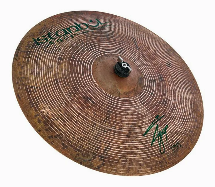 Istanbul Agop 18" Agop Signature Crash, vue de près, de face