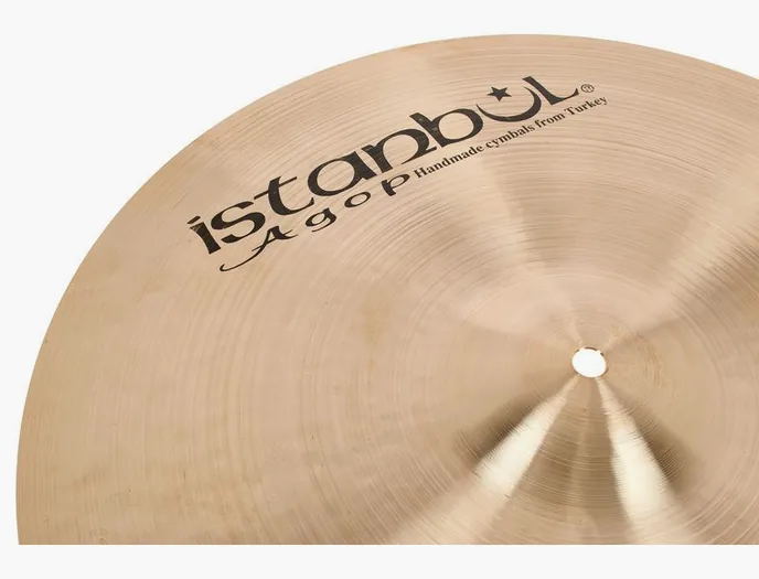 Istanbul Agop 18" Traditional Dark Crash, vue de trois quarts, photo 4
