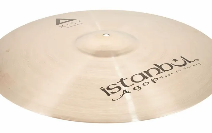 Istanbul Agop 19" Xist Crash Brilliant, vue de trois quarts, photo 3