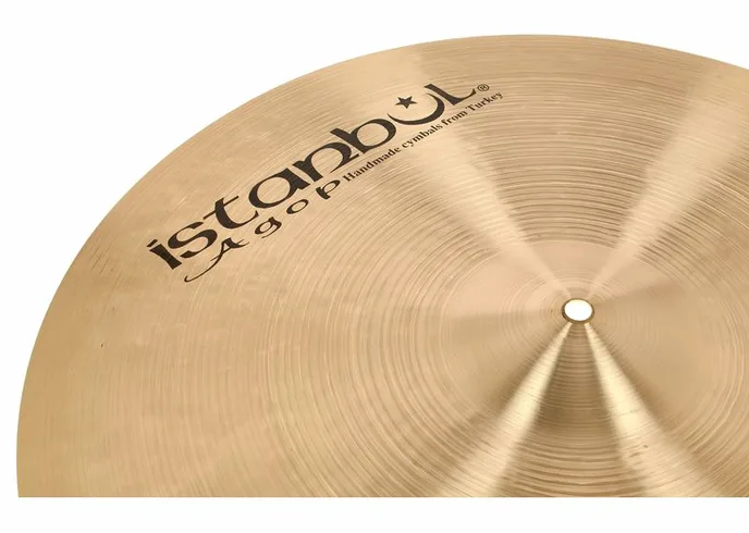 Istanbul Agop 22" Traditional Medium Ride, vue de trois quarts, photo 4