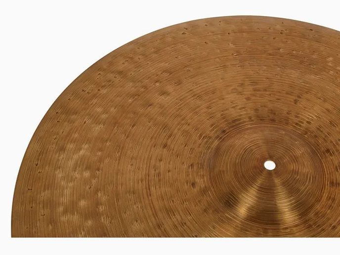 Istanbul Agop 24" 30th Anniversary Ride, sur fond neutre, photo 4