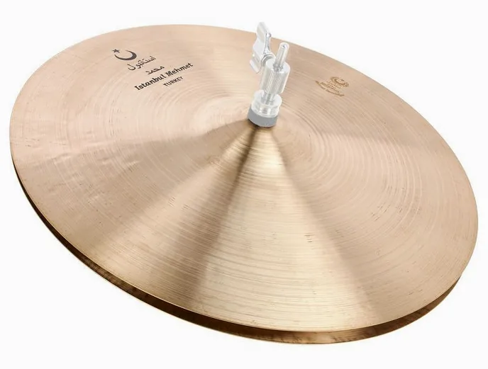 Istanbul Mehmet 15" Nostalgia Hi-Hat, sur fond neutre
