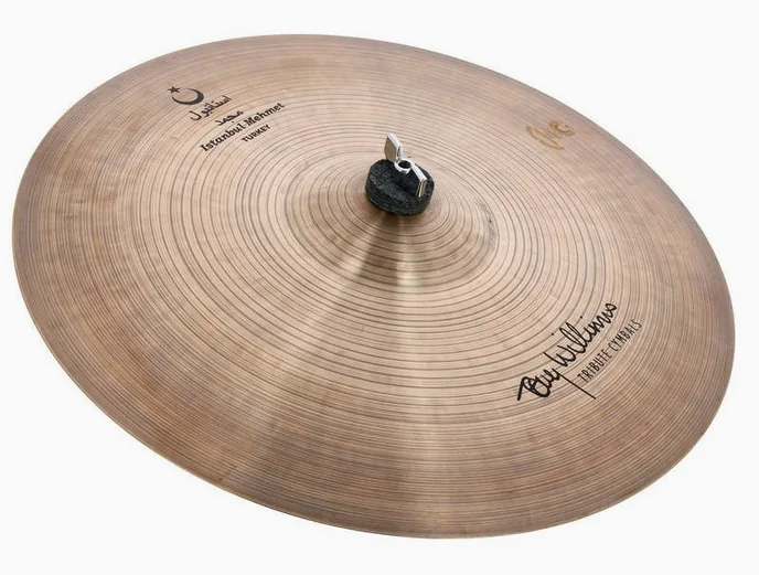 Istanbul Mehmet 16" Tony Williams Crash, de face sur fond neutre