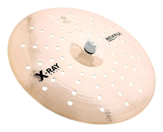 Istanbul Mehmet 18" X-Ray Series Multi Crash, sur fond neutre