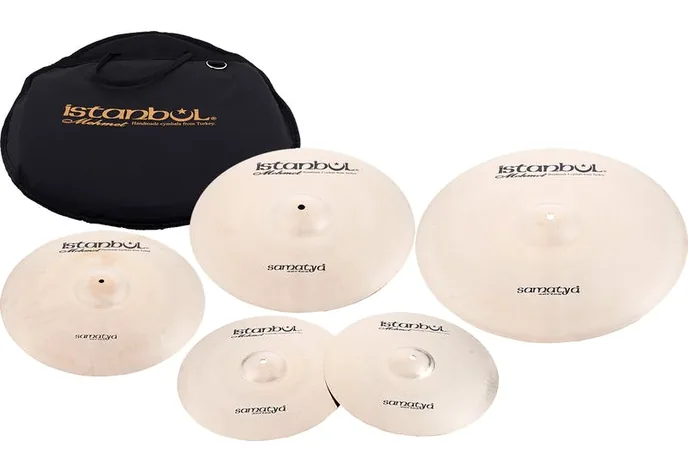 Istanbul Mehmet Samatya Cymbal Set 1-18, vue de près, de face