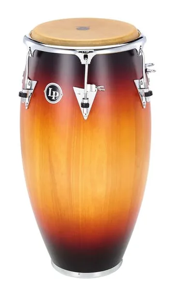 LP 559X-MSB Classic Conga 11 3/4", de face sur fond neutre