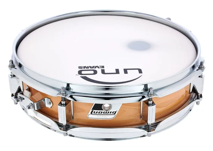 Ludwig 13"x03" Piccolo Snare, vue de près, de face
